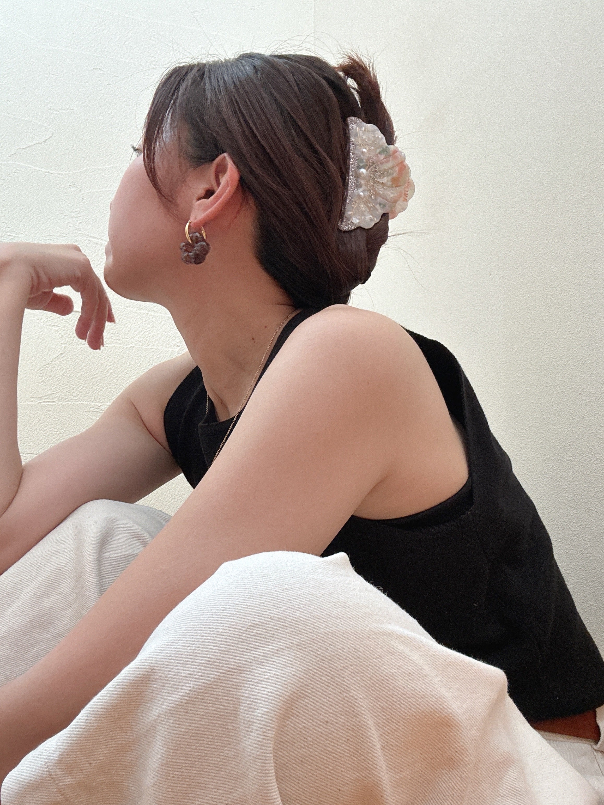 クリスタルシェルのヘアクリップを販売 海の生き物のヘアクリップ